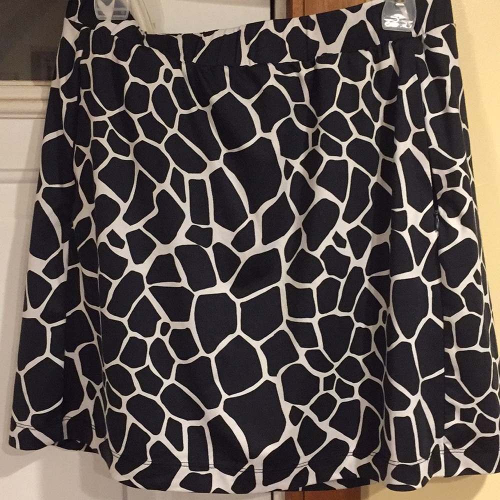 Skorts